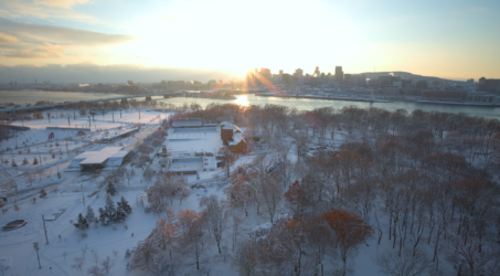 Un jour, un doc : Noël féerique à Montréal
